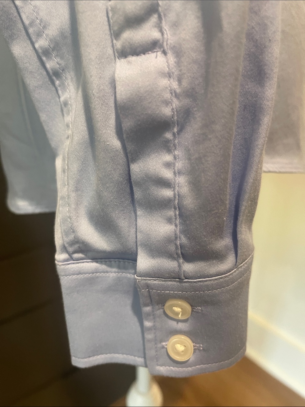 Banana Republic Preppy Embroidered Button Down Shirt Size 8 - Picture 5 of 8